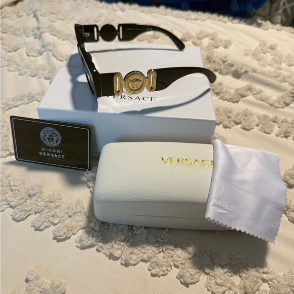 Versace Black Sunglasses with Gold Detail - Picture 1 of 8